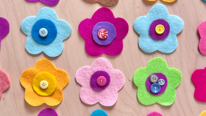 Button flower beginning sewing project